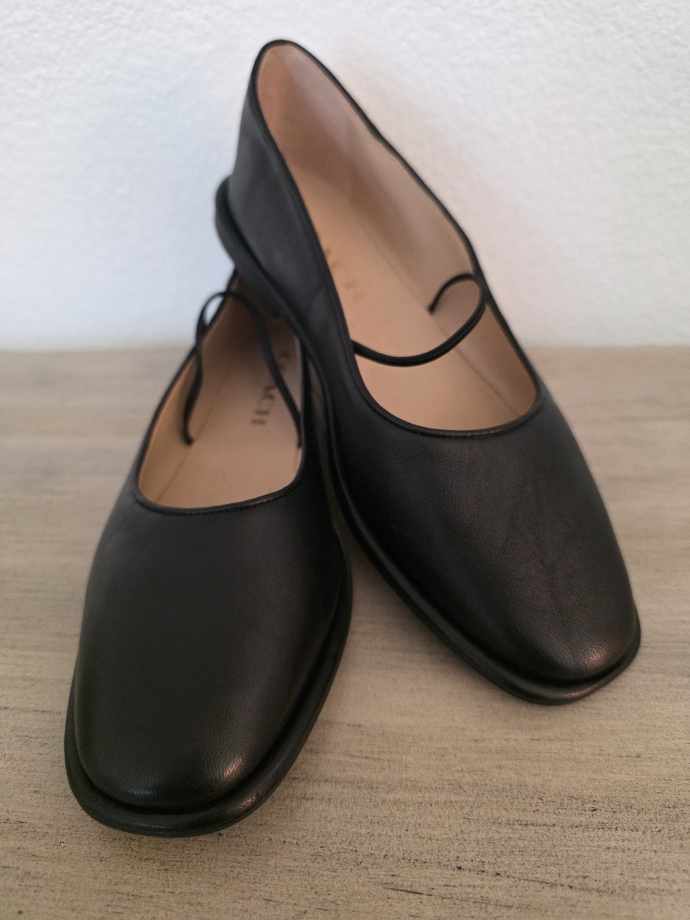 Coach Classic Black Leather Mary Jane Flats Size 5.5